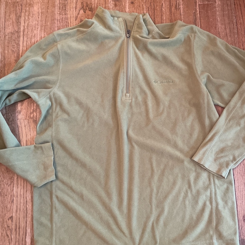 Columbia Men's Sage Green Half-Zip Fleece Pullover - Picture 3 of 5